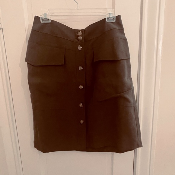 Hunter green button up skirt - Picture 1 of 7